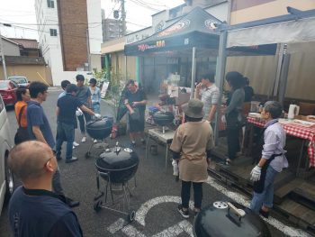 Troy's American BBQ weber